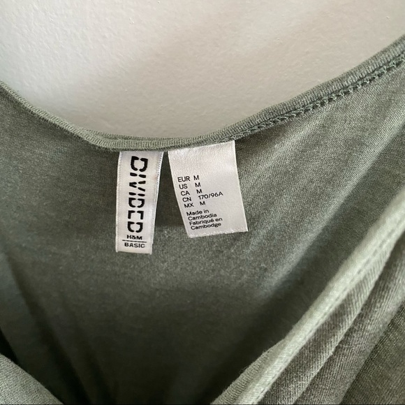 H&M OLIVE ROMPER - Picture 4 of 7